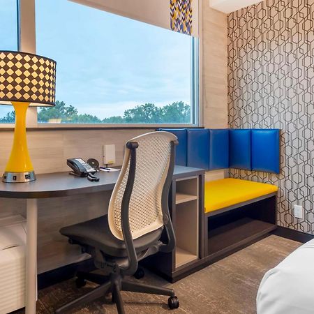 GLō Best Western Kanata Ottawa West Bagian luar foto