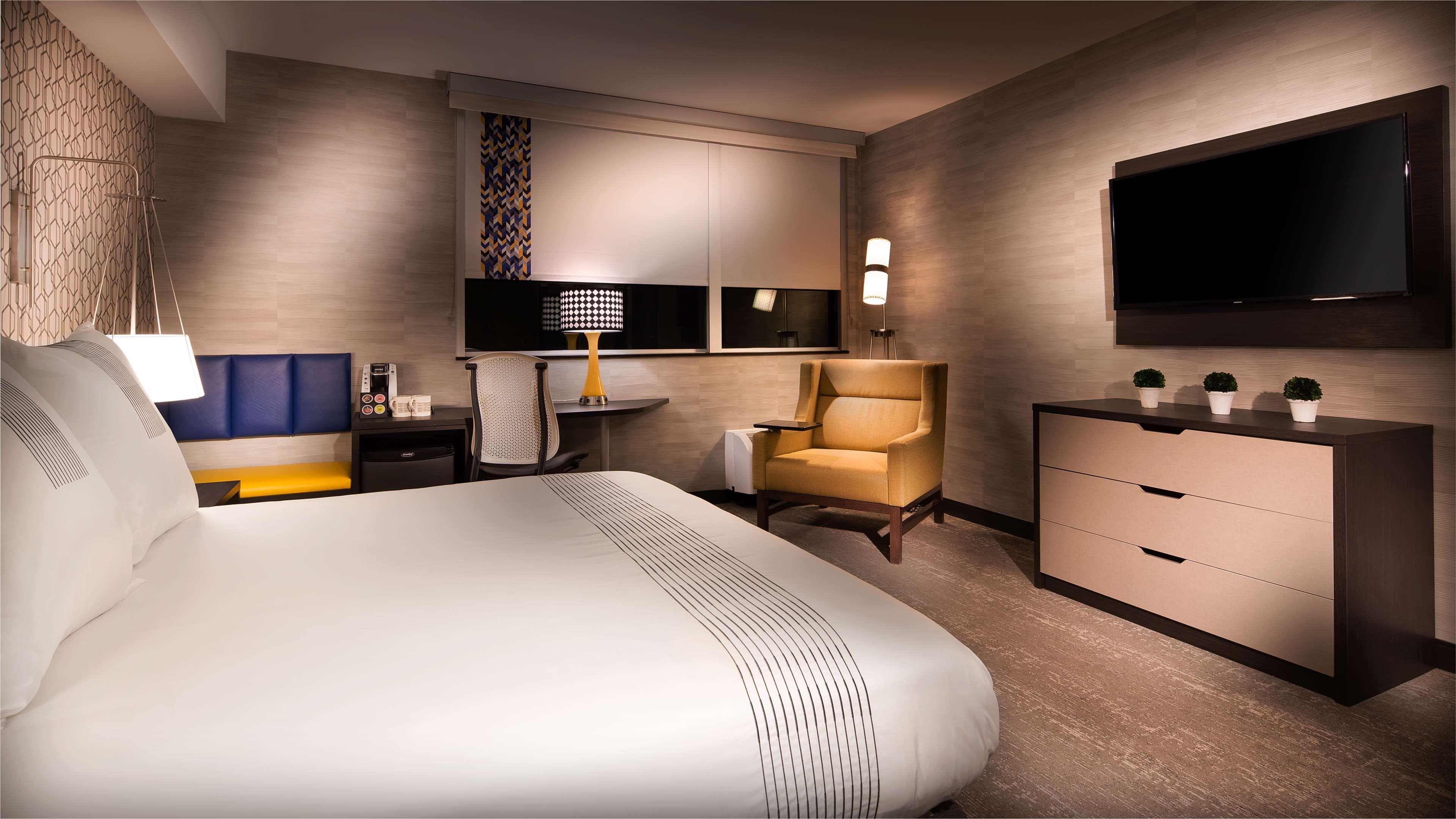 GLō Best Western Kanata Ottawa West Bagian luar foto