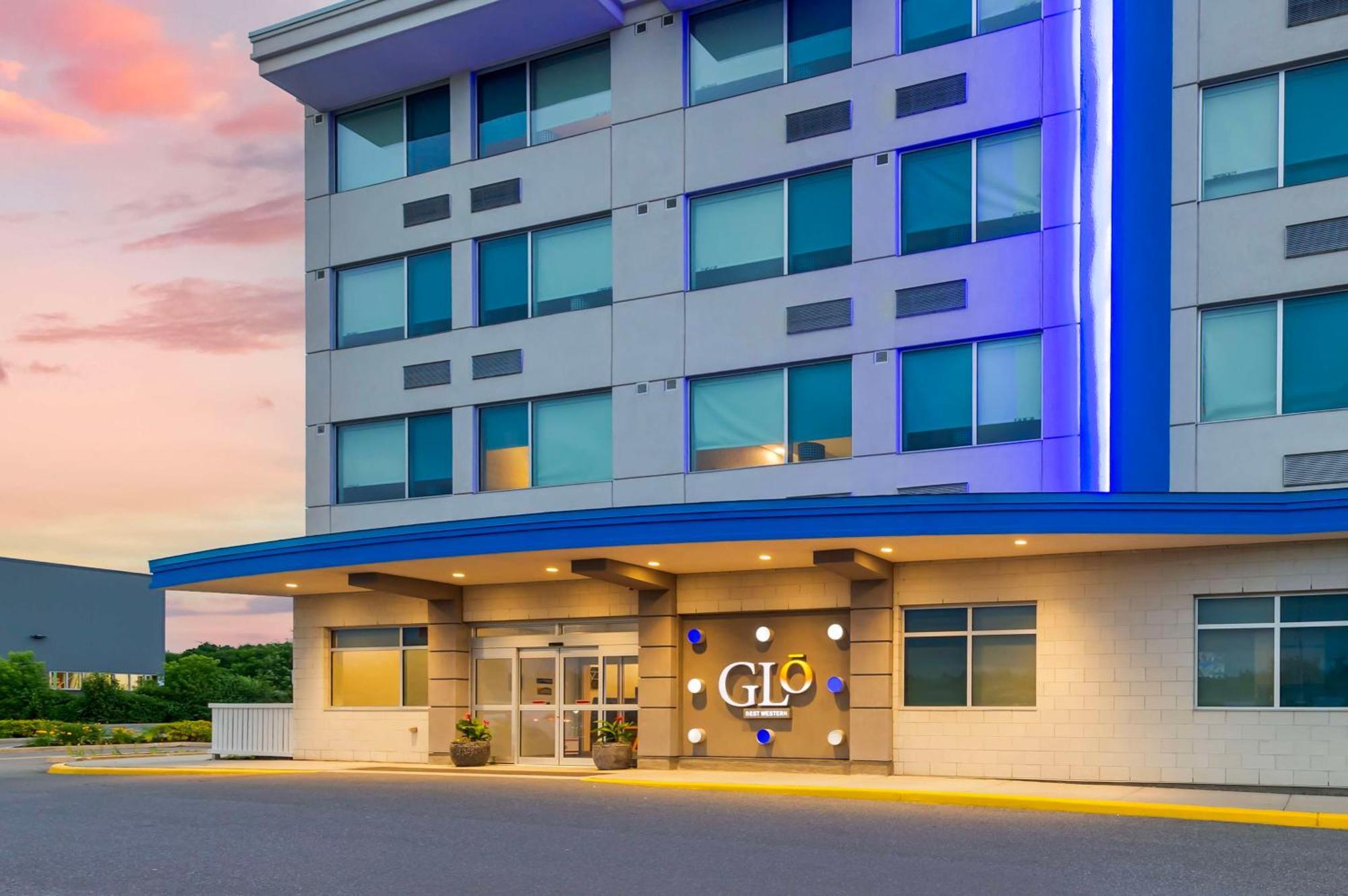 GLō Best Western Kanata Ottawa West Bagian luar foto